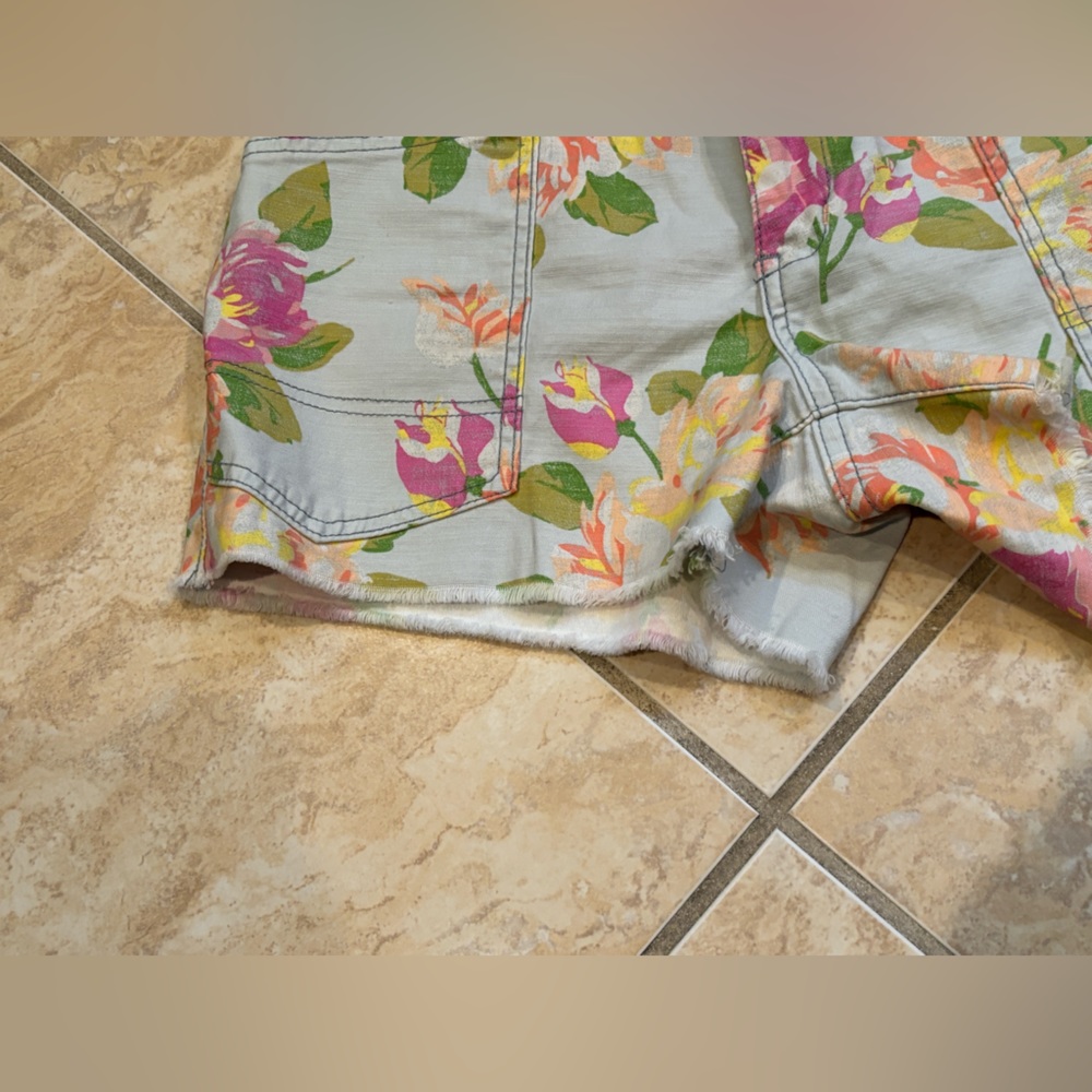 Anthropologie Pilcro The Wanderer Low-Rise Floral Shorts Size 29 - Picture 8 of 14